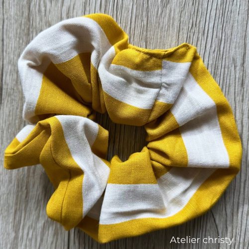 Chouchou jaune