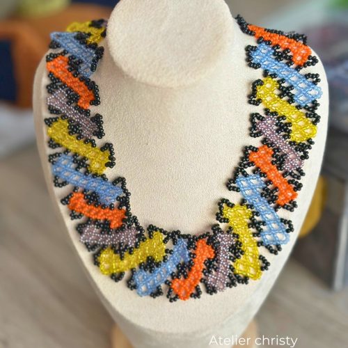 Collier Lina