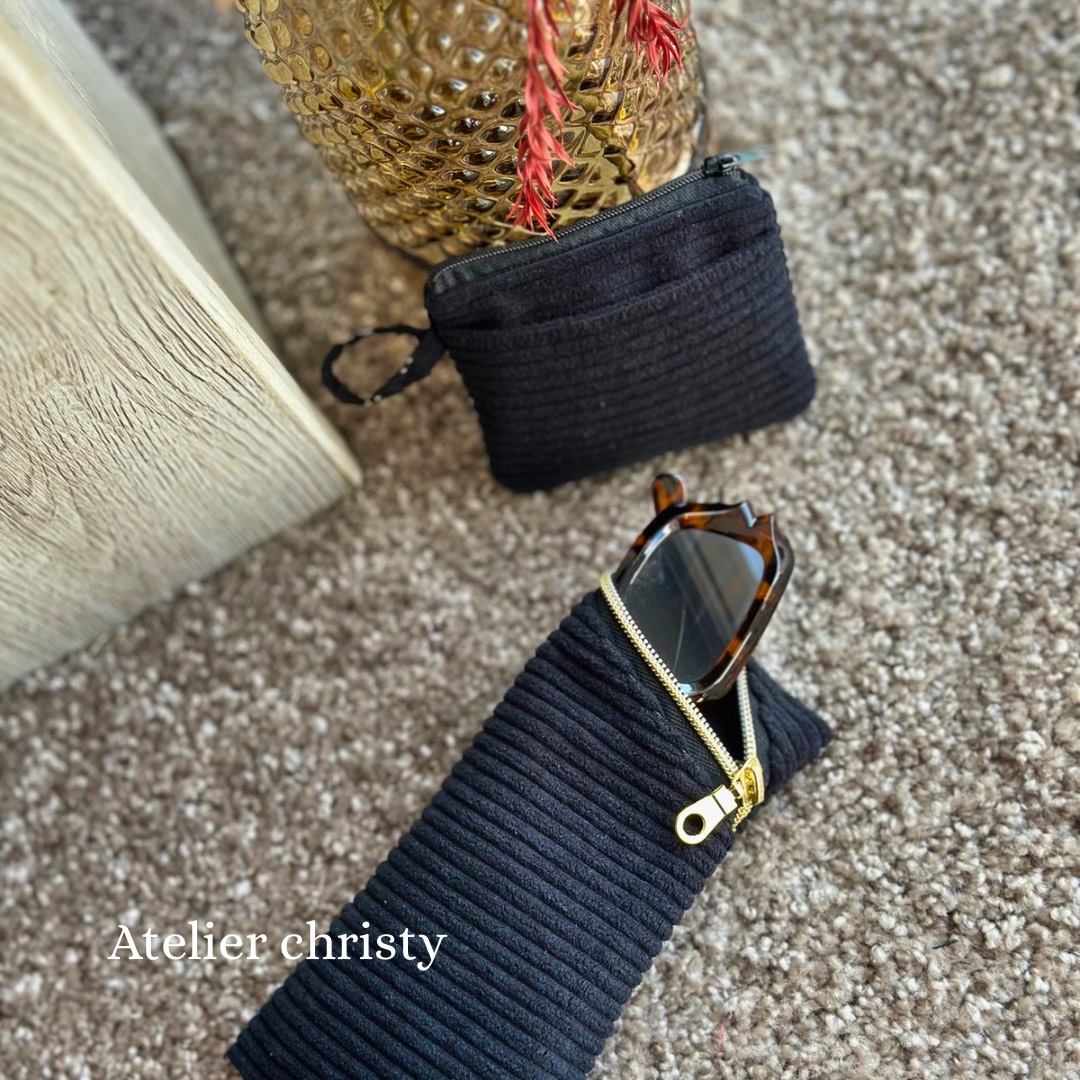 Etui à lunettes et mini pochette noir