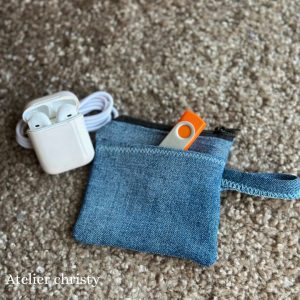 Mini pochette en jean