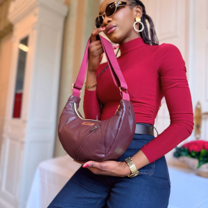 Sac Demi-Lune – rouge bordeaux en cuir