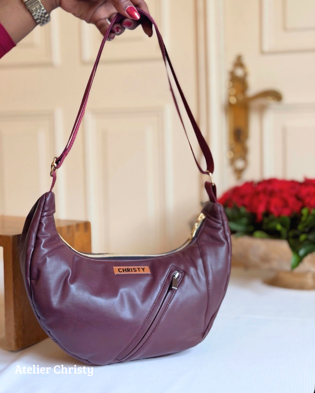 Sac Demi-Lune - rouge bordeaux en cuir – Image 5